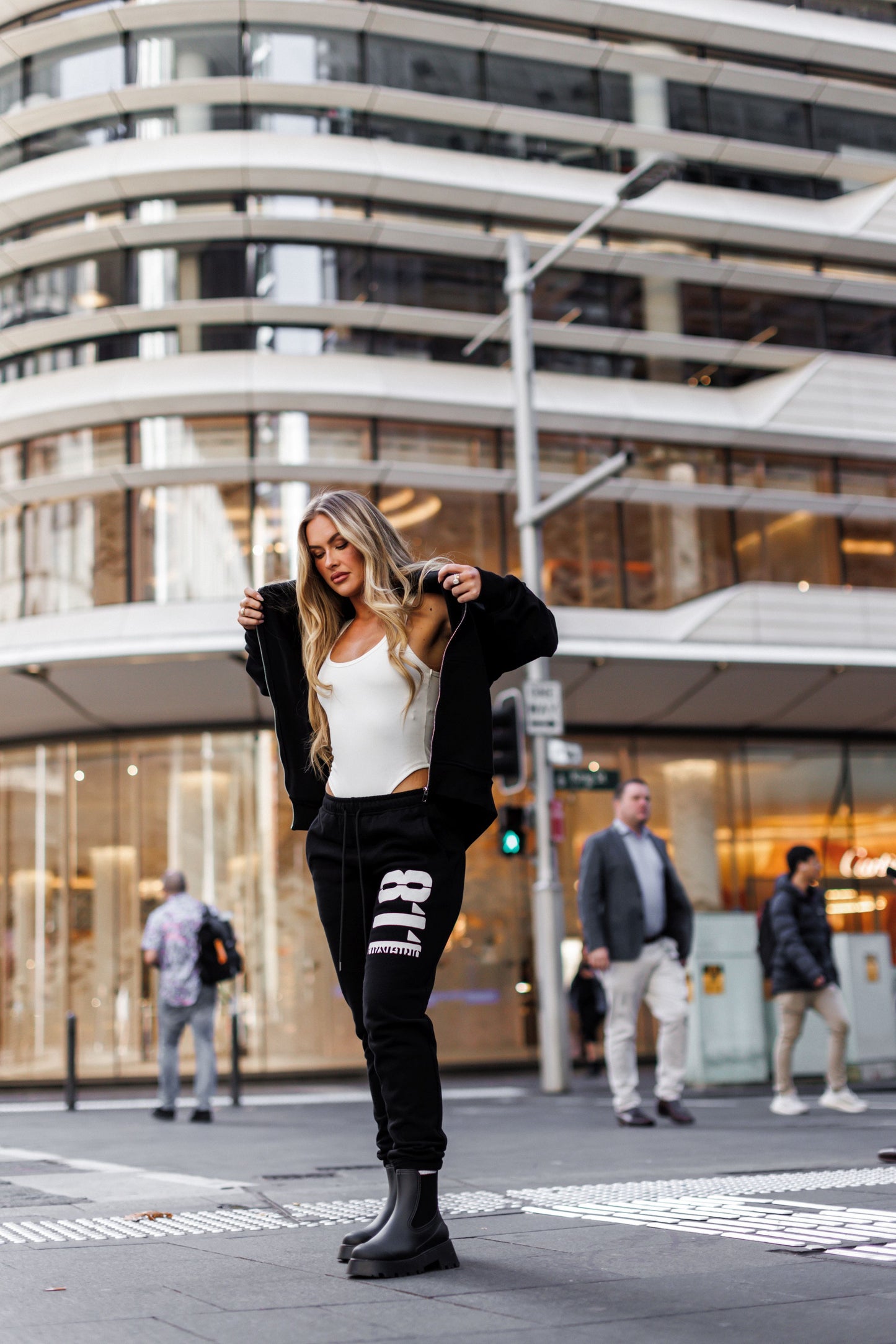 KING ST SWEATPANTS