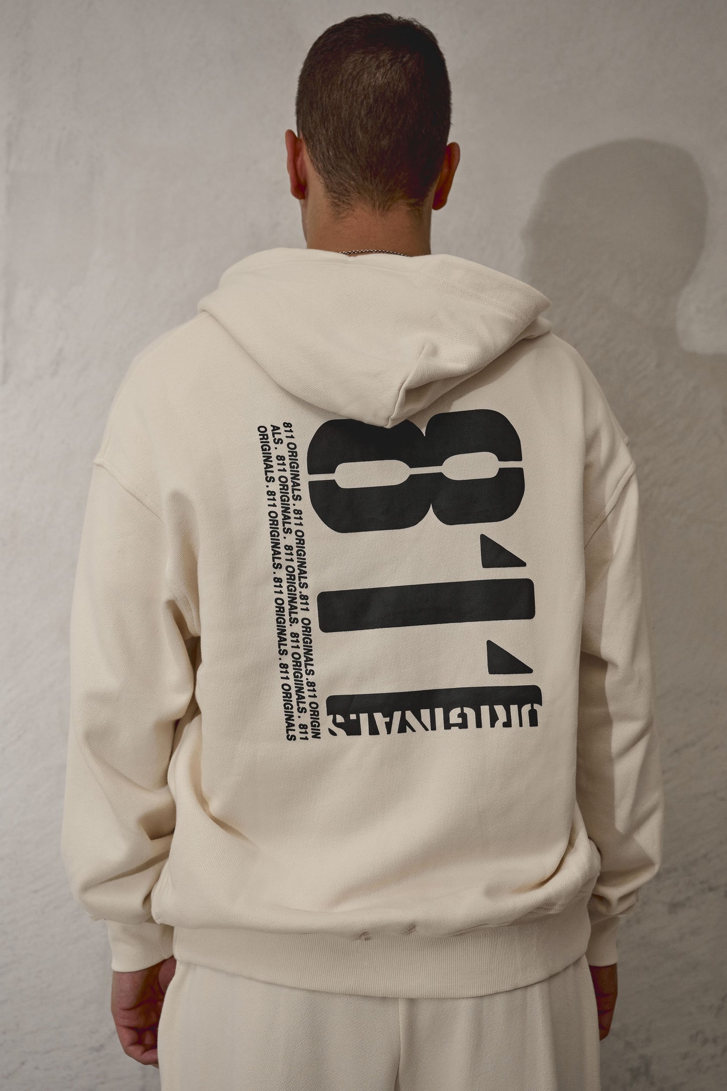 KING ST ZIP UP HOODIE