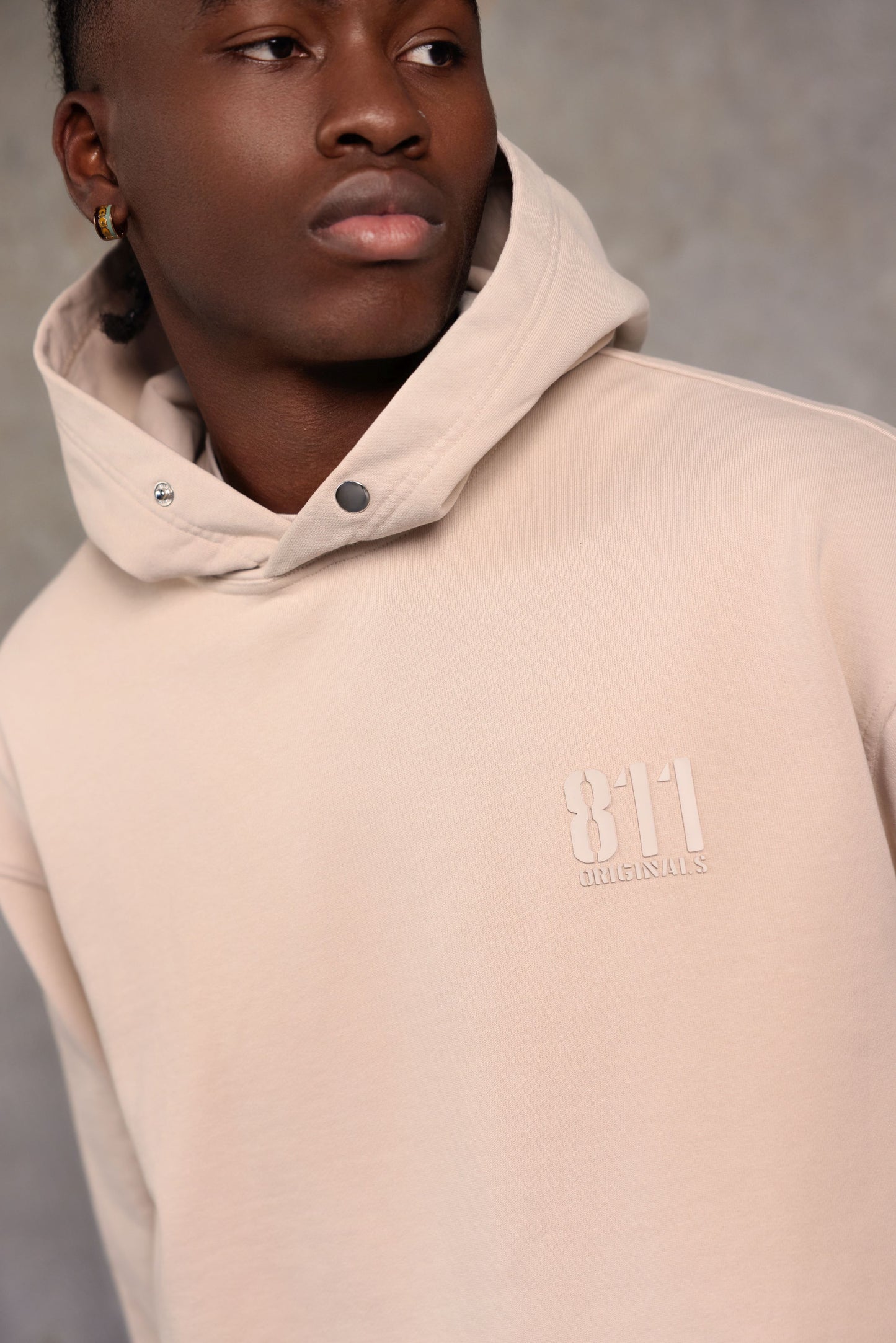 SIGNATURE LOGO HOODIE